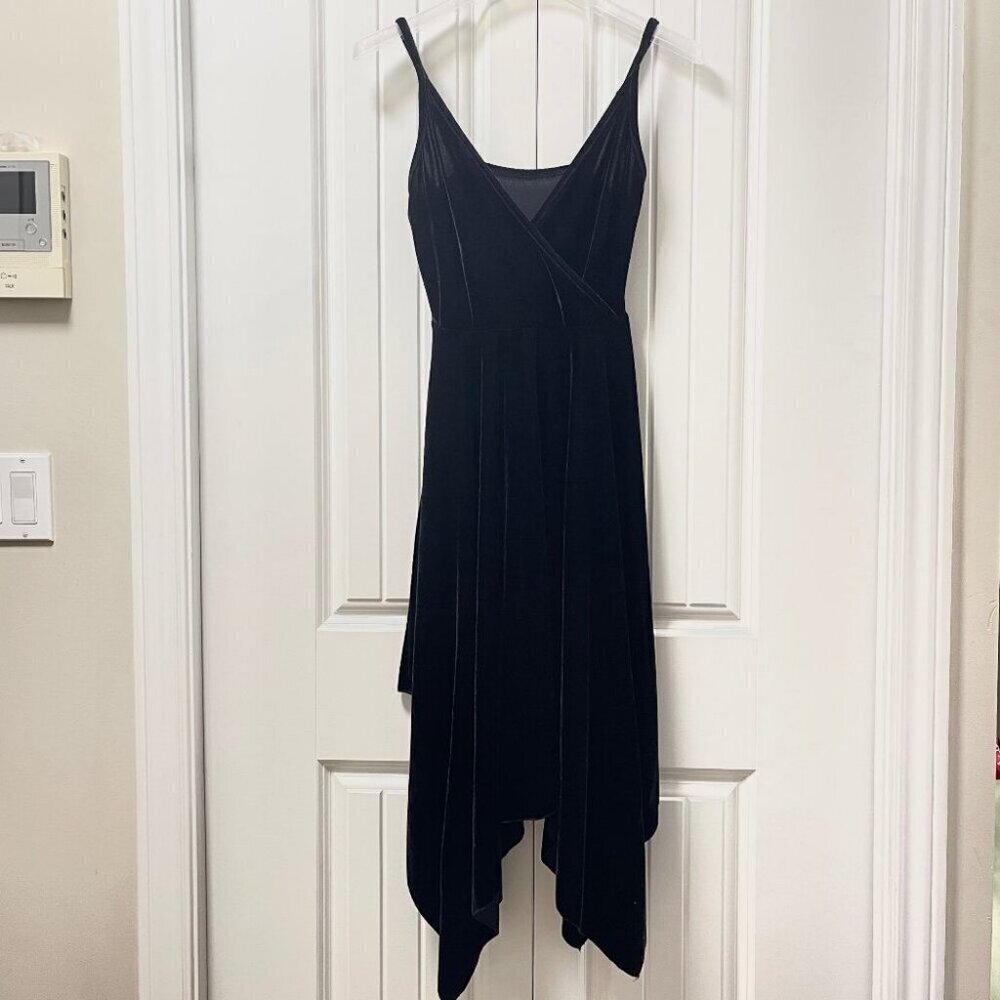 Vintage Y2K Whimsigoth Sleeveless Velvet Midi Handkerchief Dress Black – S/M